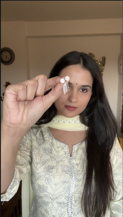 Leaf Drop Dangle Earring