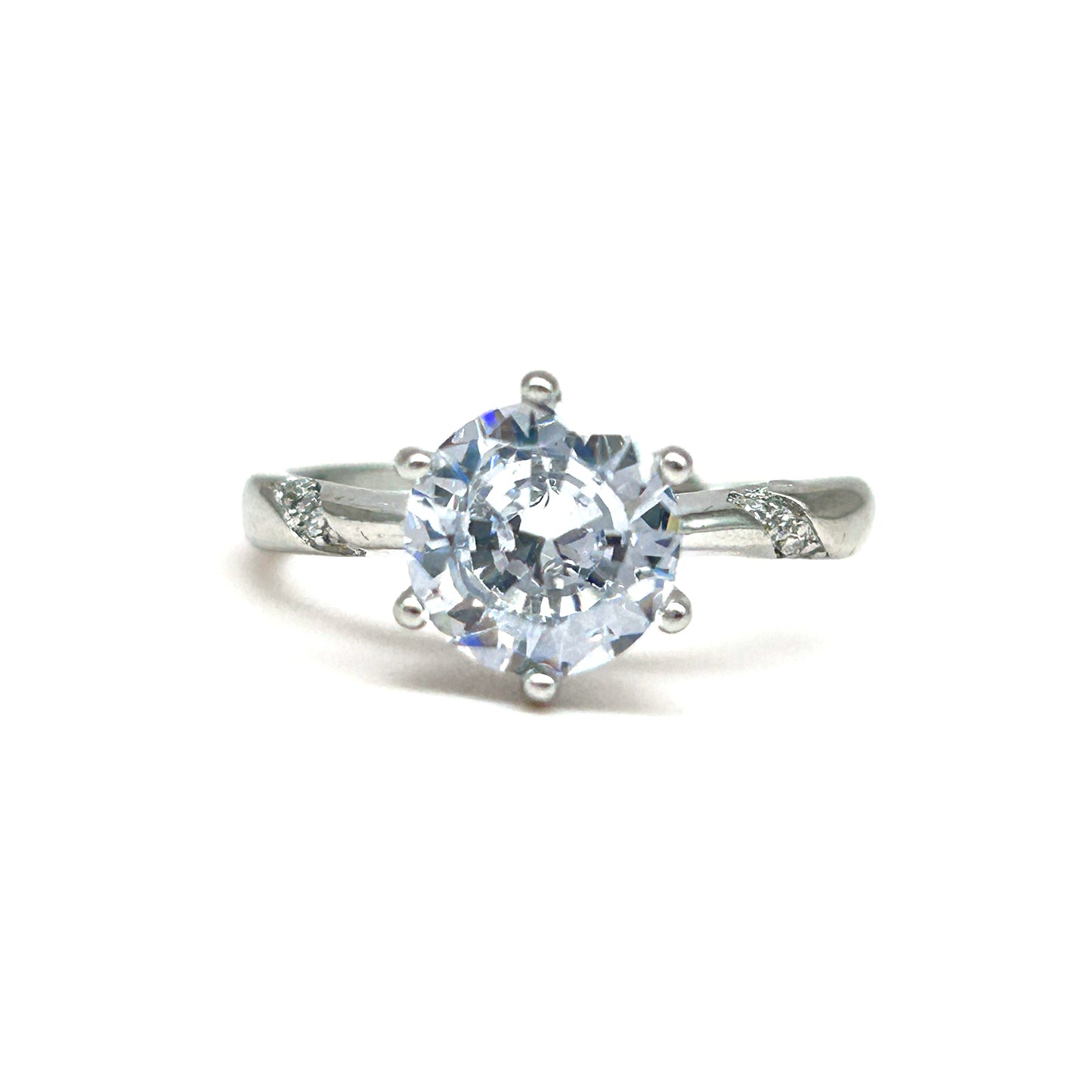 Solitaire Silver Ring